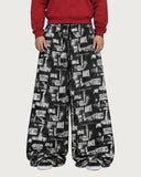 Revolt Typography baggy pants – front view